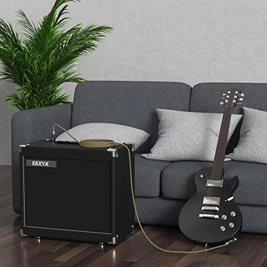 When buying an electric guitar after what else to buy——(a electric guitar cable to amp)